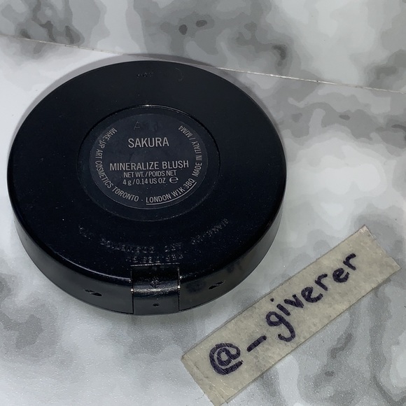 SAKURA LE MAC Mineralized Blush - Picture 8 of 14